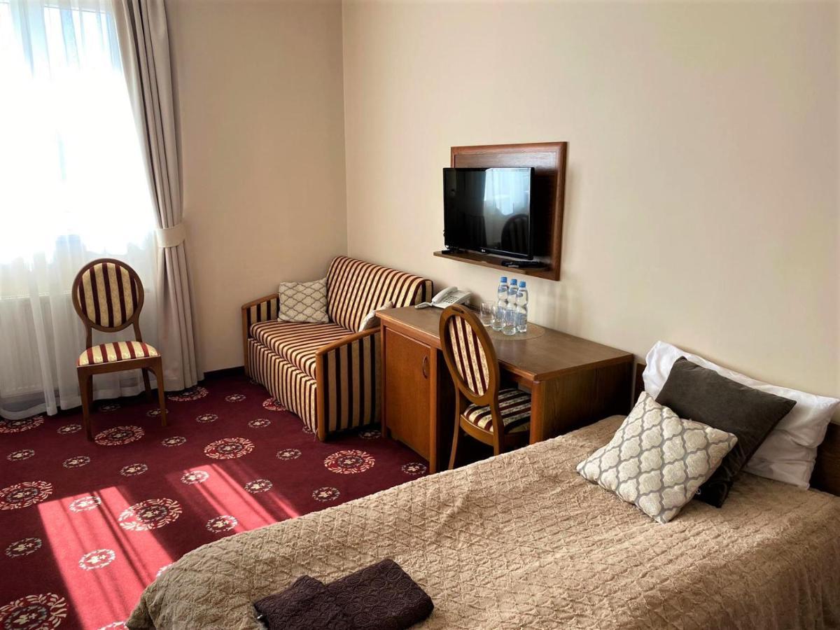 Hotel President Kock Esterno foto